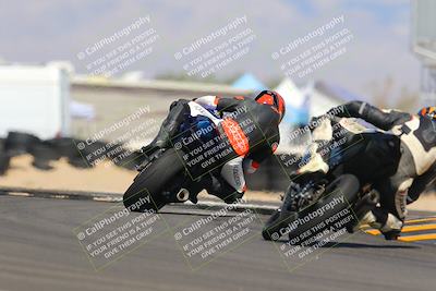 media/Oct-08-2022-SoCal Trackdays (Sat) [[1fc3beec89]]/Turn 16 (125pm)/